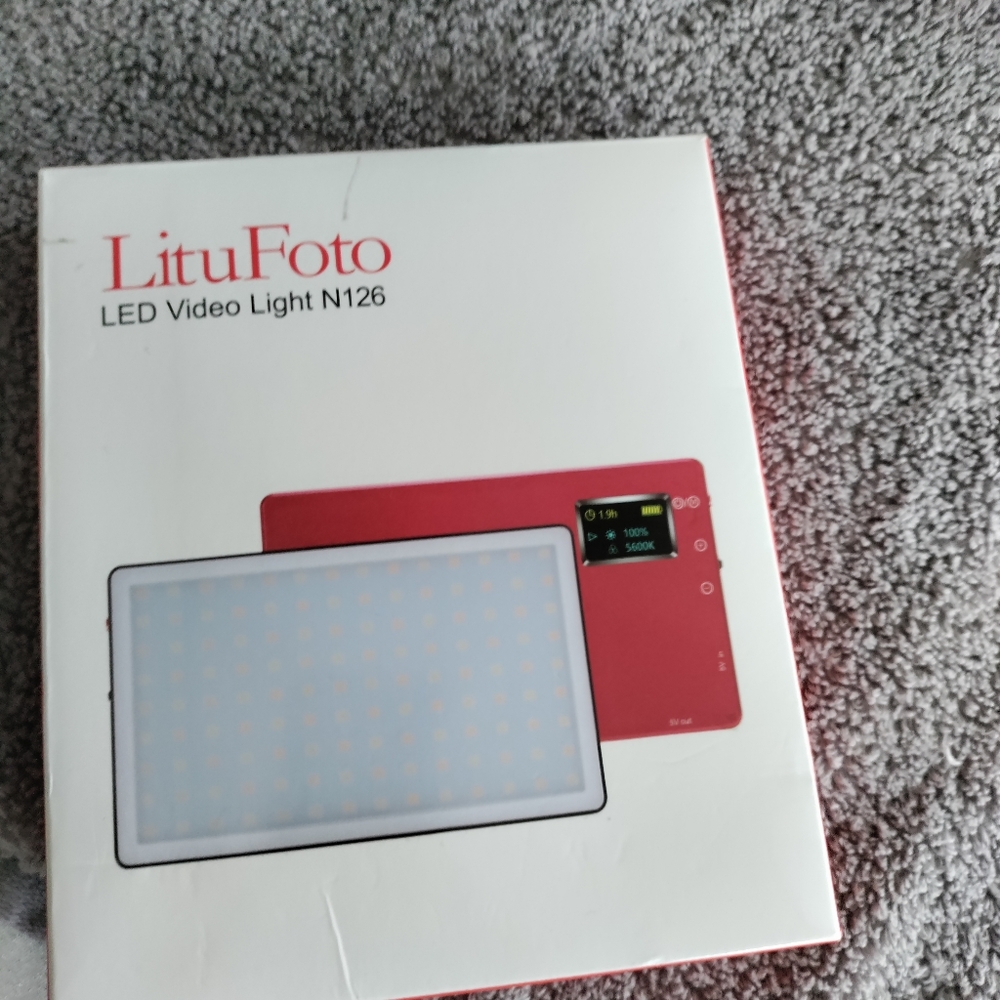 LED video light